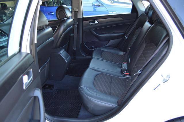 Used 2015 Hyundai Sonata Sport w/ Option Group 03 FWD image 39