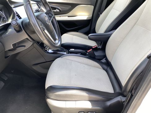 Used 2017 Buick Encore Preferred FWD image 17