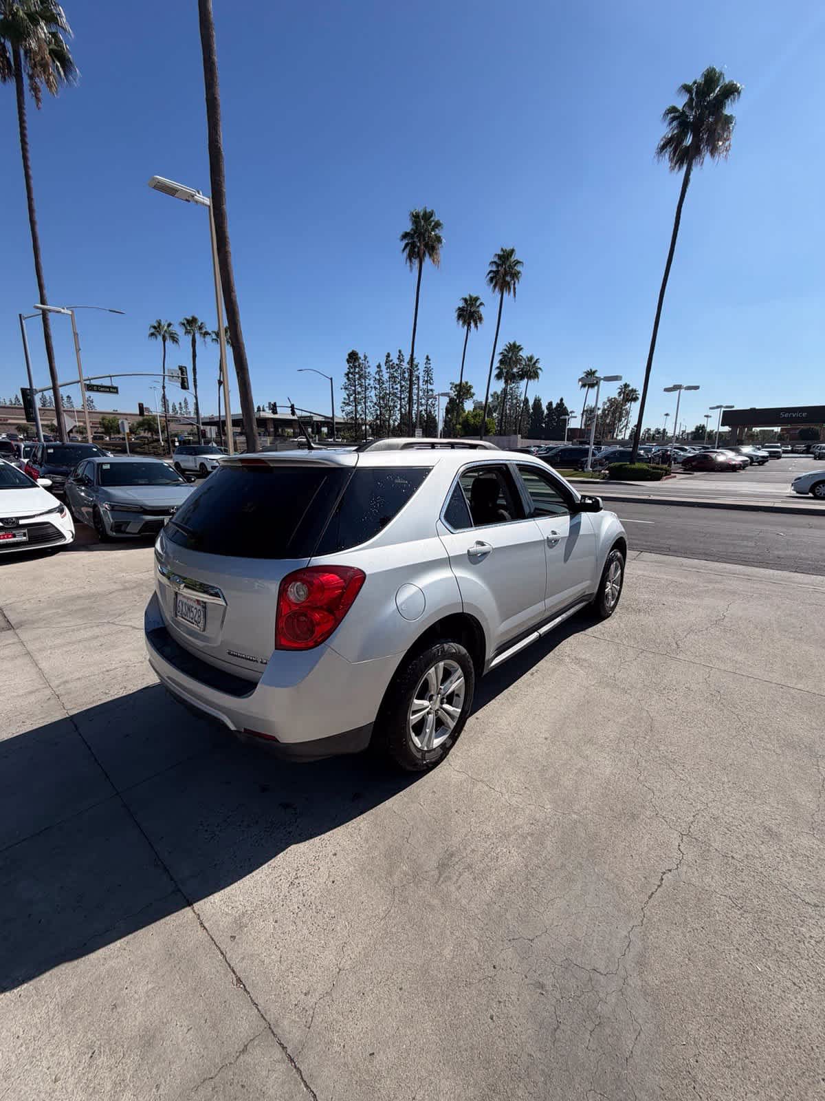 Used 2013 Chevrolet Equinox LT w/ Driver Convenience Package FWD image 5