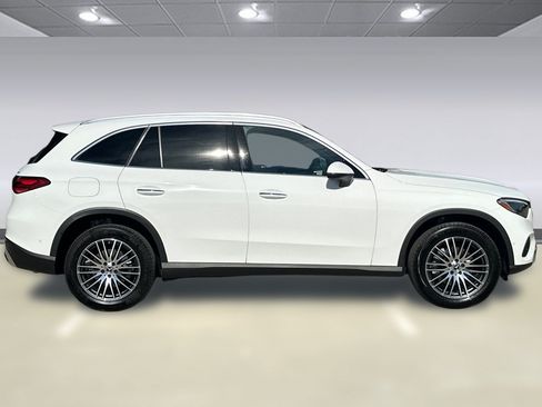 Used 2026 Mercedes-Benz GLC 300 4MATIC image 7