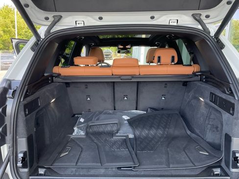 Used 2026 BMW X5 sDrive40i w/ M Sport Package RWD image 15