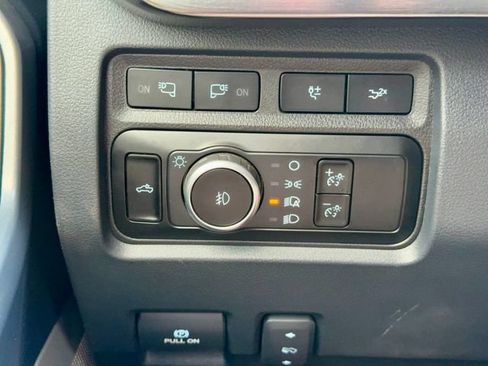 Used 2023 Ford F250 Lariat w/ Sport Appearance Package AWD/4WD image 29