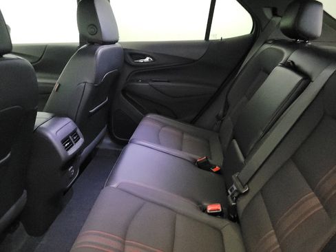 Used 2024 Chevrolet Equinox RS w/ LPO, Floor Liner Package FWD image 18