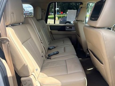 Used 2014 Ford Expedition EL XLT w/ Equipment Group 202A RWD image 15