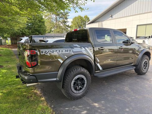 Used 2024 Ford Ranger Raptor AWD/4WD image 7