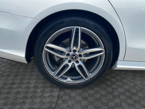 Used 2018 Mercedes-Benz E 300 image 39