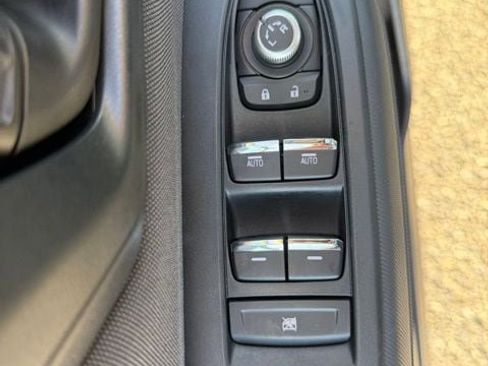 Certified 2025 Subaru Forester Premium image 18