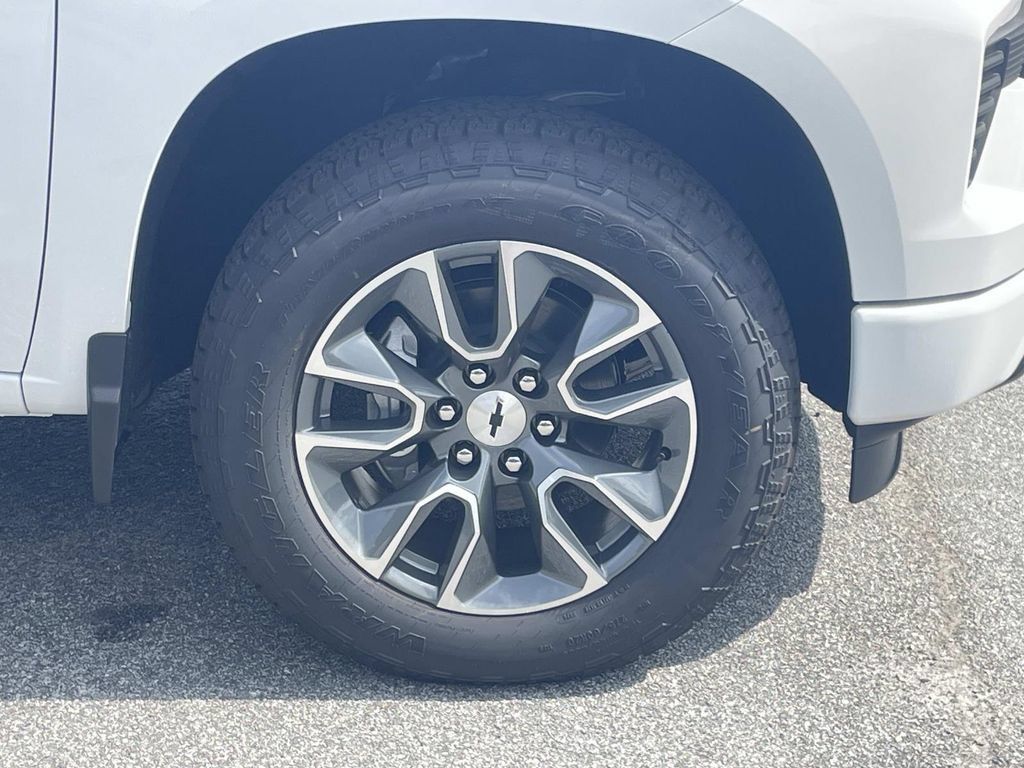 New 2026 Chevrolet Silverado 1500 RST w/ All Star Edition Plus AWD/4WD image 9