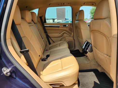 Used 2014 Porsche Cayenne AWD/4WD image 14