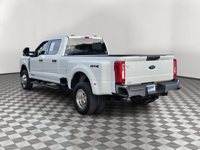 Certified 2026 Ford F350 XLT AWD/4WD image 4