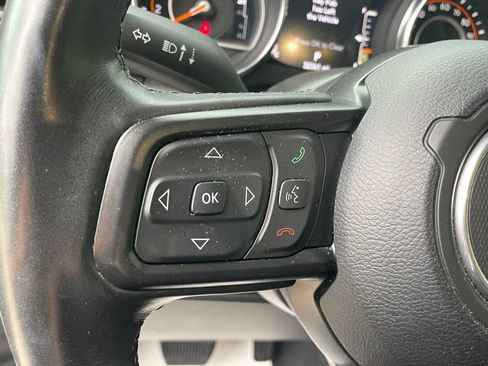 Certified 2022 Jeep Wrangler Unlimited Sport AWD/4WD image 32