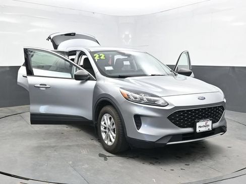 Used 2022 Ford Escape SE w/ Convenience Package AWD/4WD image 38