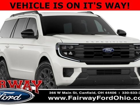 New 2026 Ford Expedition Active image 1