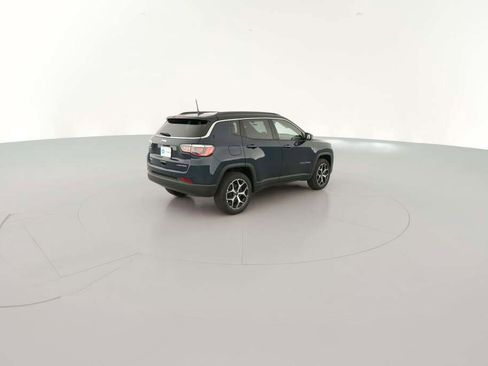 New 2026 Jeep Compass Limited image 12