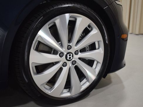 New 2026 Bentley Continental GTC AWD/4WD image 7
