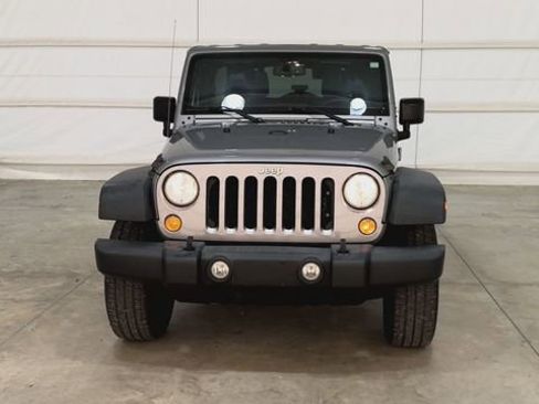 Used 2017 Jeep Wrangler Unlimited Sport w/ Quick Order Package 24S image 3