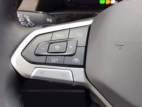 New 2026 Volkswagen Atlas SEL Premium R-Line image 34