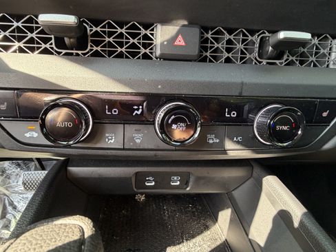 Used 2025 Honda Accord SE image 25