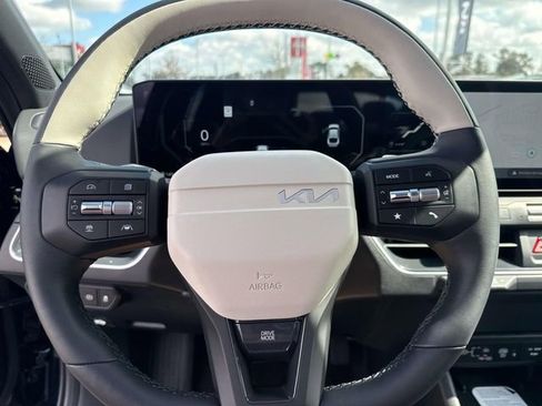 New 2026 Kia K4 GT-Line image 25