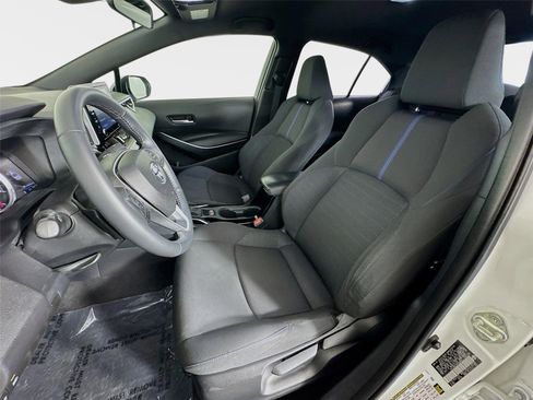 Used 2021 Toyota Corolla SE FWD image 12
