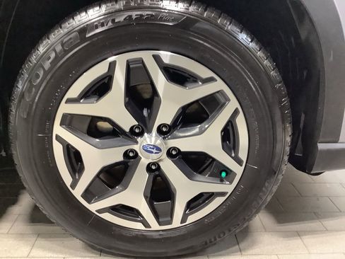 Certified 2023 Subaru Forester Premium image 24