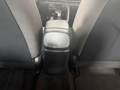 Used 2023 Hyundai Elantra SEL FWD image 20