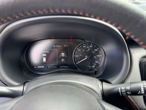 Used 2023 Nissan Kicks SR w/ SR Premium Package FWD image 18
