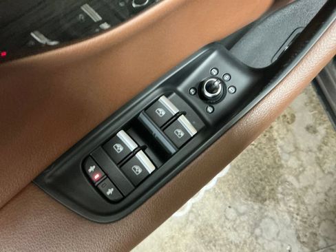 Used 2018 Audi Q7 3.0T Prestige AWD/4WD image 15