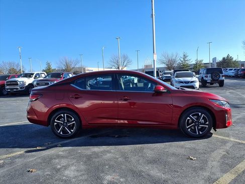 Used 2024 Nissan Sentra SV image 27