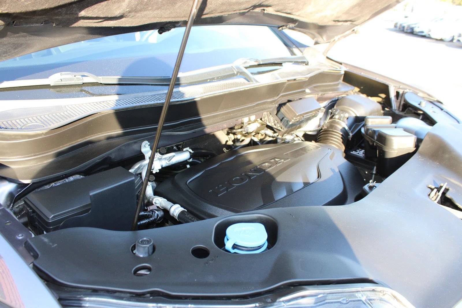 Used 2016 Dodge Challenger R/T Plus RWD image 15