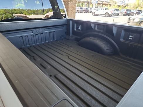 New 2025 Ford F250 Lariat w/ Lariat Ultimate Package image 36