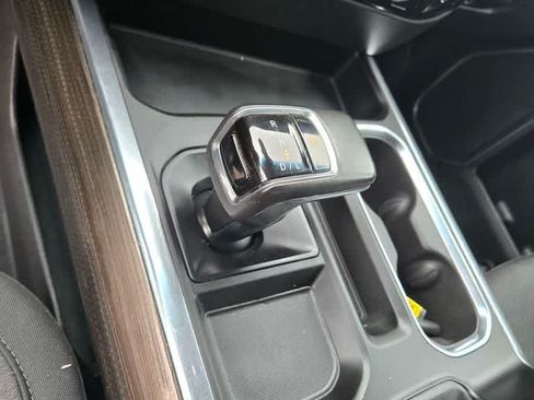 Used 2022 Chevrolet Silverado 1500 LT Trail Boss AWD/4WD image 14