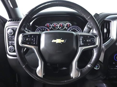 Used 2020 Chevrolet Silverado 1500 LTZ image 12