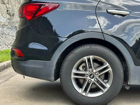 Used 2017 Hyundai Santa Fe Sport image 35