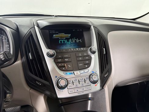 Used 2015 Chevrolet Equinox LT w/ Driver Convenience Package FWD image 13