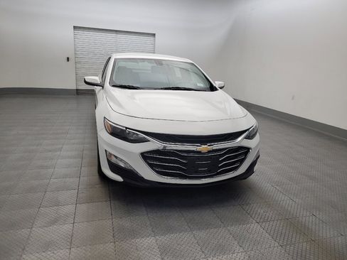 Used 2021 Chevrolet Malibu LT FWD image 14