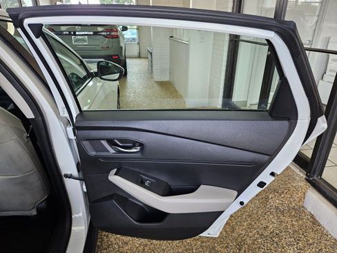 Used 2024 Honda Accord EX image 14
