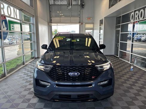 Used 2021 Ford Explorer ST w/ Equipment Group 401A AWD/4WD image 2