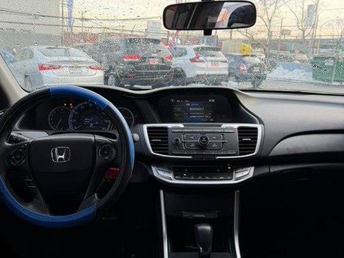 Used 2013 Honda Accord LX image 11
