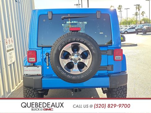 Used 2016 Jeep Wrangler Unlimited Sahara w/ Connectivity Group AWD/4WD image 6