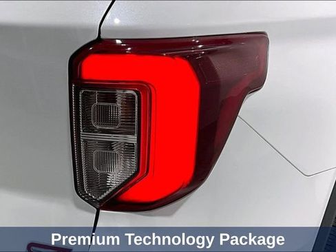 Used 2020 Ford Explorer ST w/ ST Street Pack AWD/4WD image 31