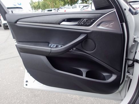 Used 2023 BMW X3 sDrive30i RWD image 17