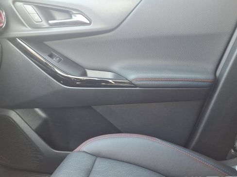 Used 2026 Chevrolet Equinox RS w/ Convenience Package III FWD image 23