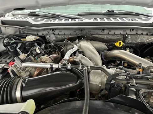 Used 2024 Ford F250 XLT image 37
