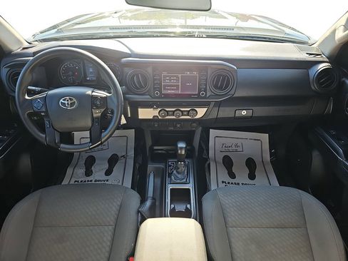 Used 2020 Toyota Tacoma SR w/ SR Convenience Package RWD image 13