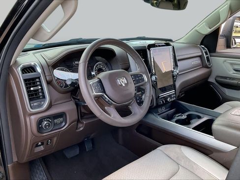 Used 2025 RAM 1500 Laramie w/ Trailer Tow Group AWD/4WD image 18