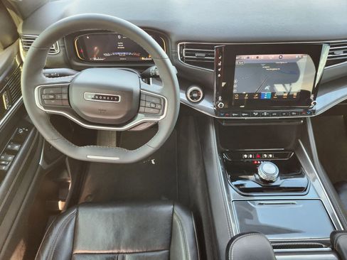 Used 2022 Jeep Wagoneer Series I w/ Premium Group I image 25