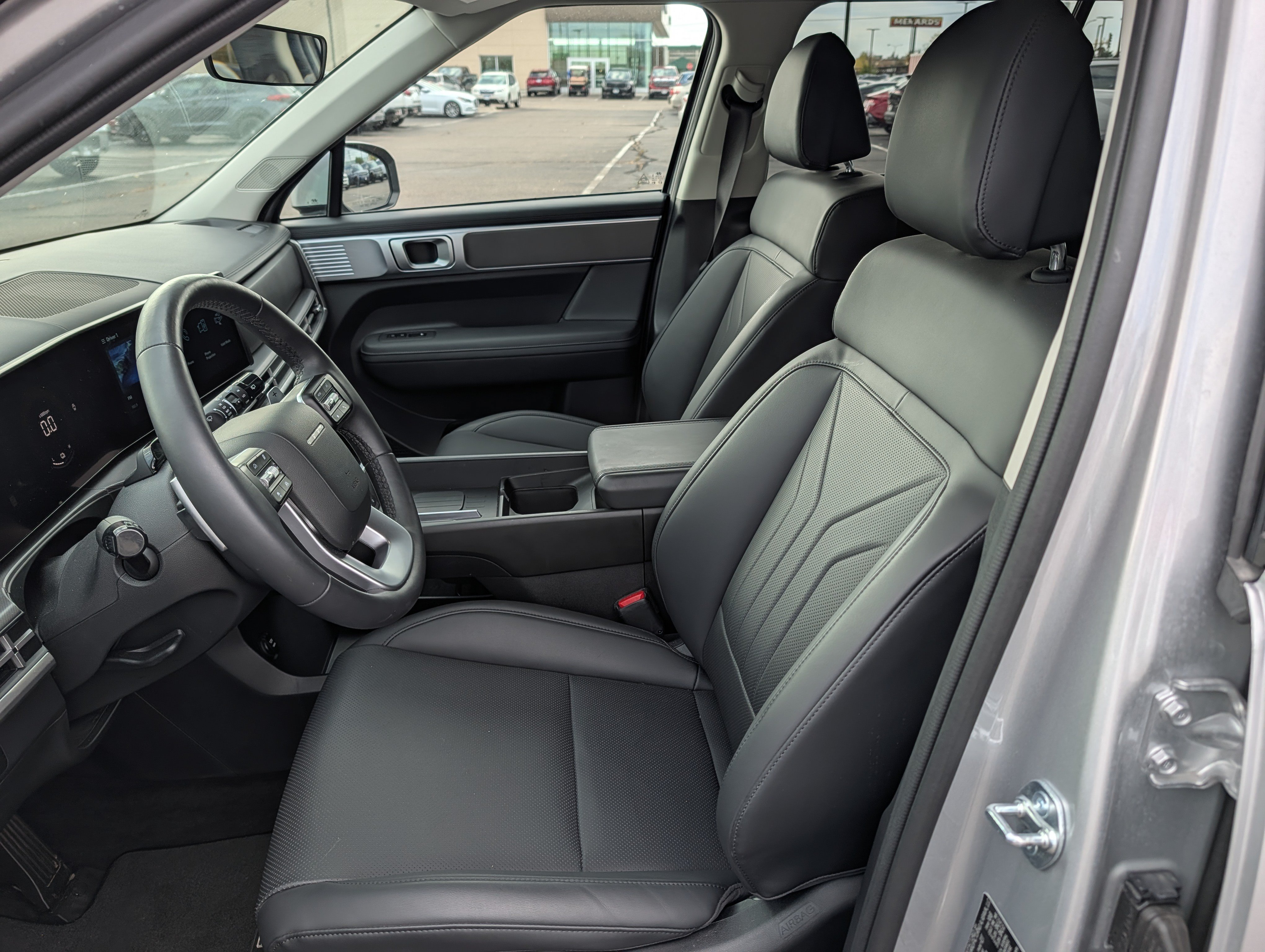 Used 2026 Hyundai Santa Fe SEL AWD/4WD image 10