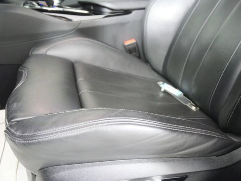 Used 2019 BMW M5 w/ Executive Package image 13