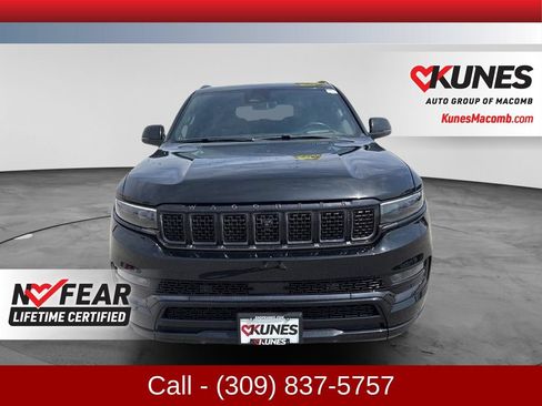 Used 2024 Jeep Grand Wagoneer L Series II w/ Quick Order Packagew 28T AWD/4WD image 2